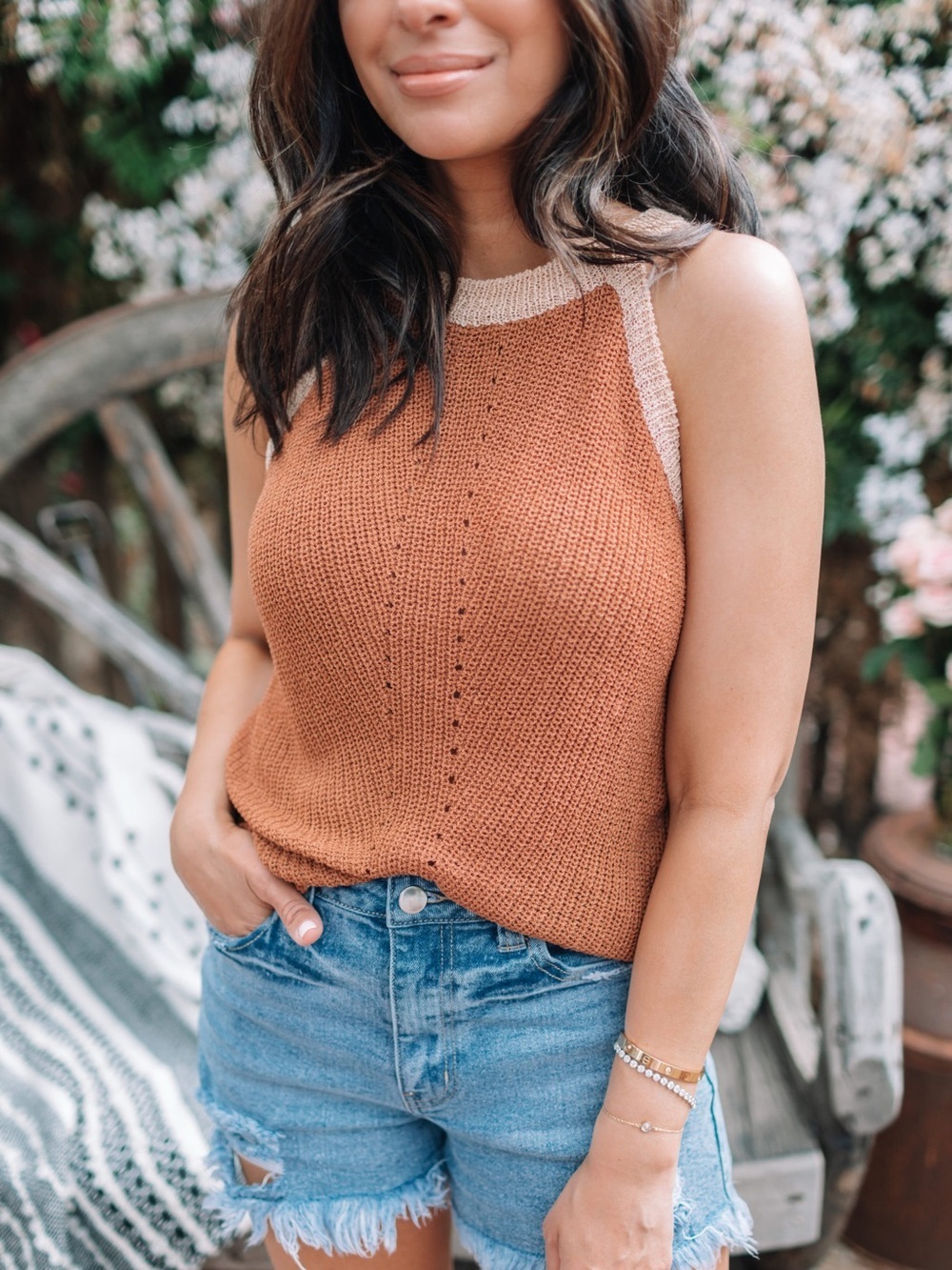 Amaryllis x Hey Nasreen Sophia Sweater Tank Top Large L Brown Tan Sleeveless